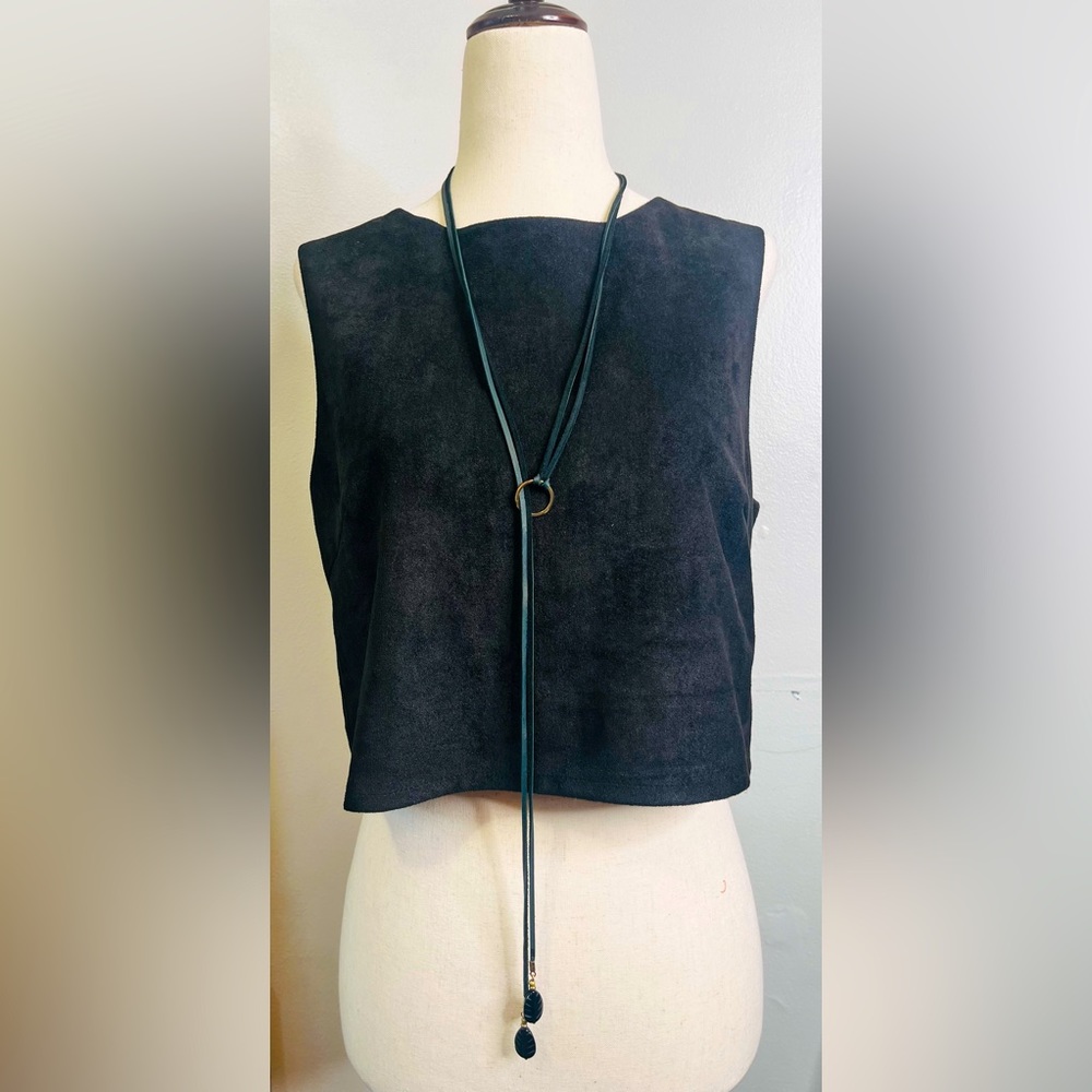 She + Sky black Suede like crop with back zipper size Medium
